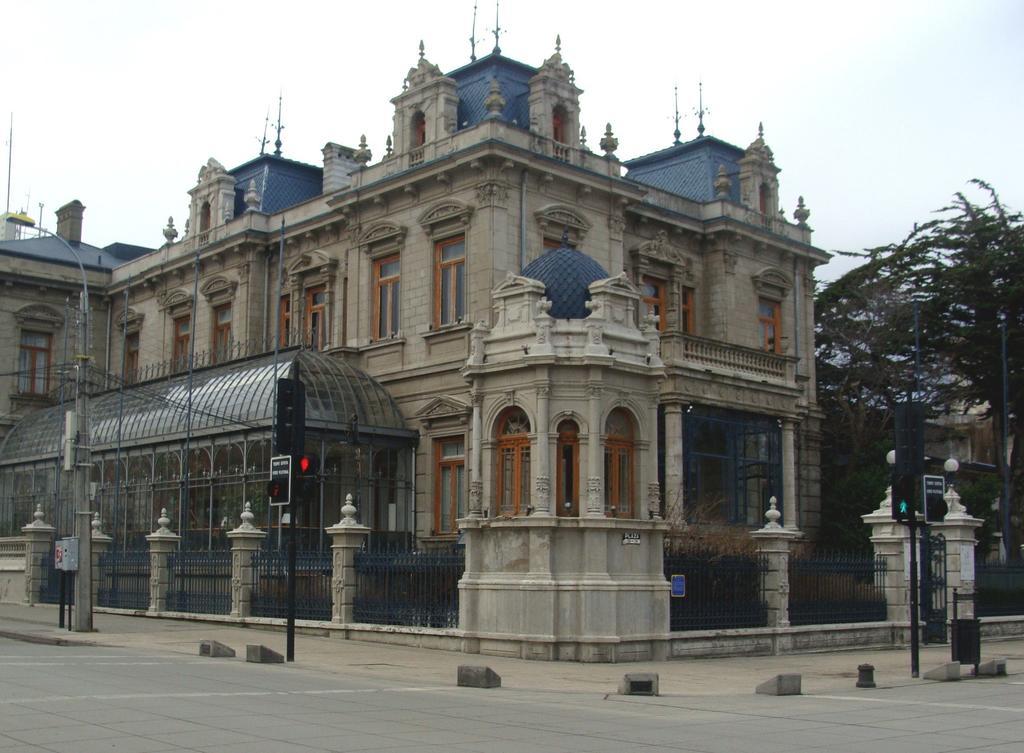 Hotel Jose Nogueira Punta Arenas Buitenkant foto