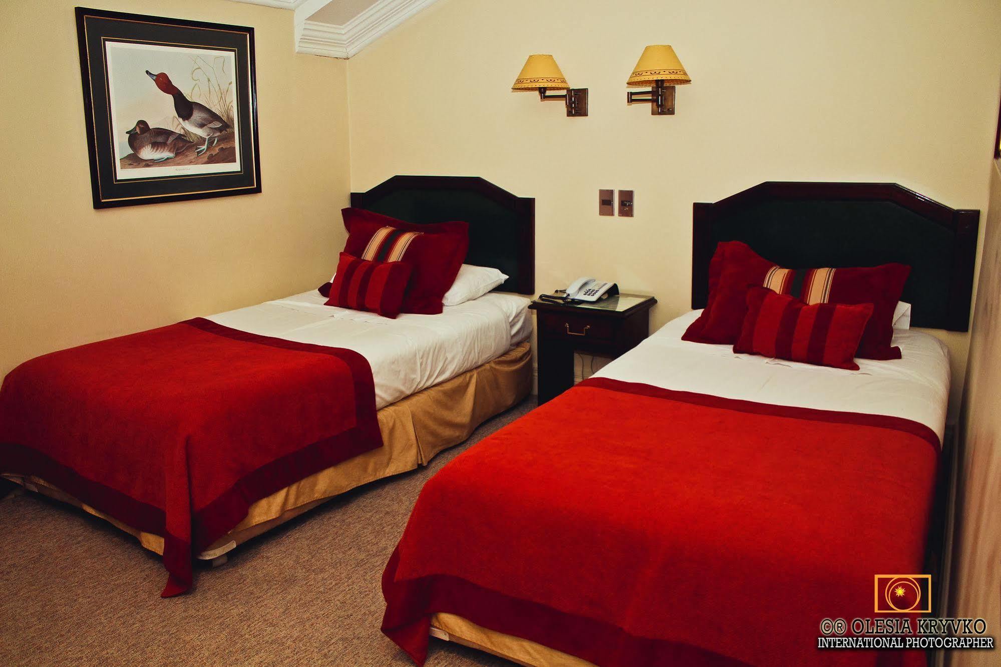 Hotel Jose Nogueira Punta Arenas Buitenkant foto